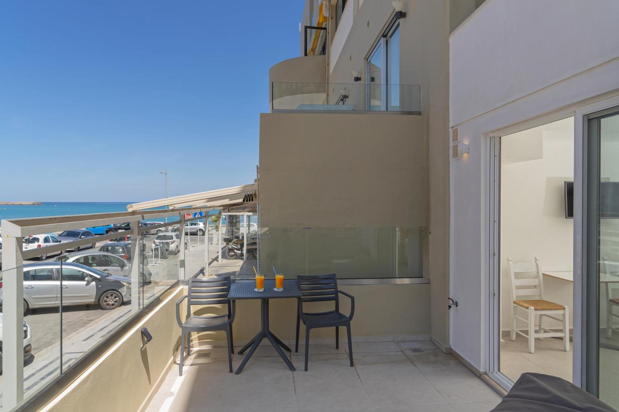 Meltemi Coast Suites Rethymno Exterior foto